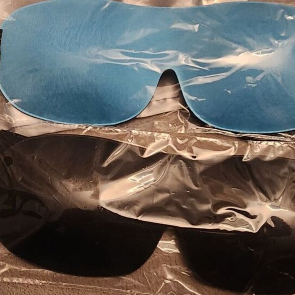 PrettyCare 3D Sleep Mask 2 Pack Eye Mask for Sleeping Ear Plugs Silk Travel Bag - Picture 4 of 7